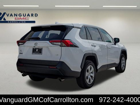 Used 2024 Toyota RAV4 LE image 8