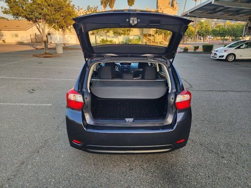 Used 2014 Subaru Impreza 2.0i Sport Premium AWD/4WD image 5