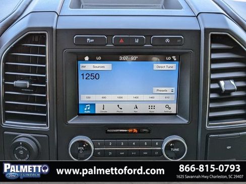 Used 2018 Ford Expedition Limited w/ Equipment Group 301A RWD image 18