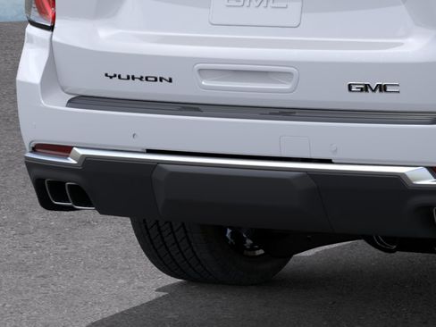 New 2026 GMC Yukon XL Denali w/ Denali Reserve Package AWD/4WD image 14