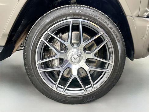 Used 2024 Mercedes-Benz G 63 AMG 4MATIC image 14