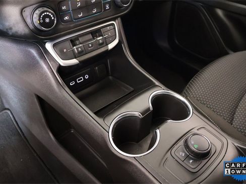 Used 2023 GMC Terrain SLE w/ Elevation Edition image 7