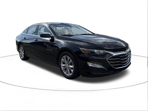 Used 2024 Chevrolet Malibu LT FWD image 1