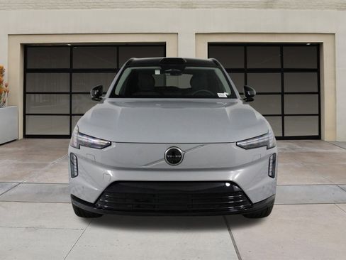 New 2025 Volvo EX90 Plus w/ Protection Package Premier image 2