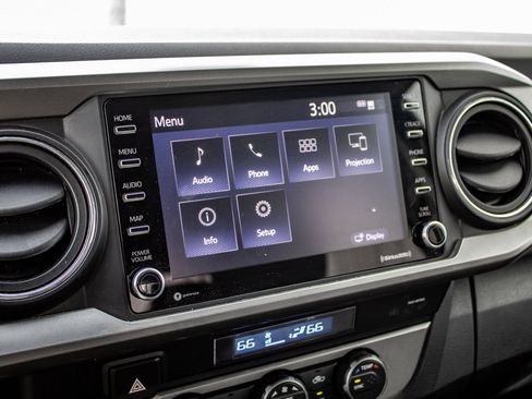 Used 2021 Toyota Tacoma SR5 image 30