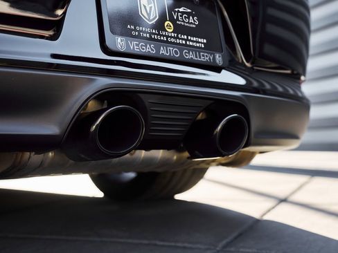 Used 2019 Porsche 911 Targa 4 GTS image 12