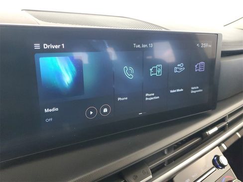 Used 2024 Hyundai Santa Fe SEL image 16