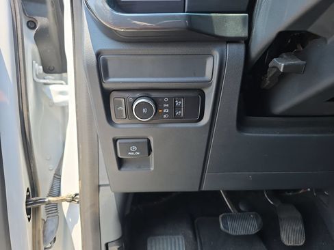 Certified 2024 Ford F150 STX RWD image 19