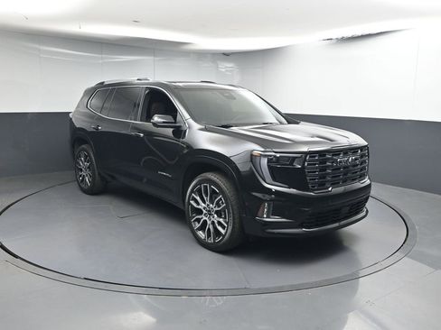 Used 2026 GMC Acadia Denali Ultimate w/ LPO, Floor Liner Package FWD image 28