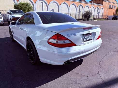 Used 2007 Mercedes-Benz SL 550 image 6