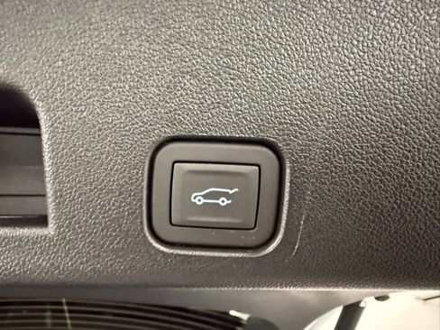 New 2026 GMC Acadia Elevation w/ Black Edition image 9