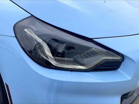 Used 2024 BMW M2 w/ Lighting Package image 33