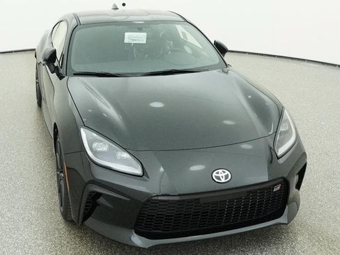 New 2026 Toyota GR86 RWD image 8
