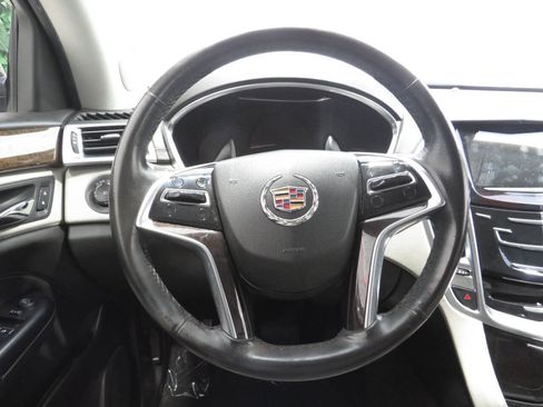 Used 2015 Cadillac SRX Premium FWD image 13