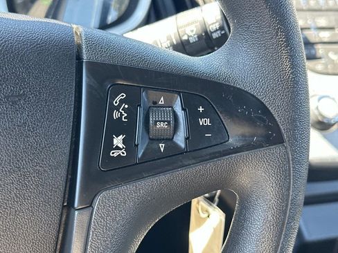 Used 2015 Chevrolet Equinox LS FWD image 23