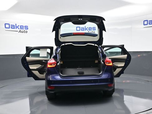 Used 2016 Ford Focus Electric Hatchback w/ Exterior Protection Package image 55