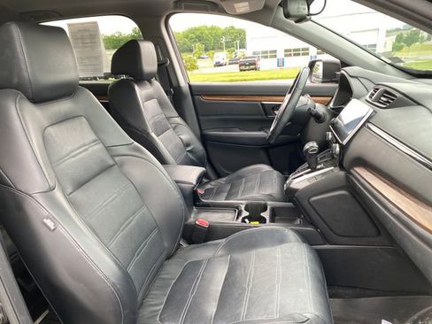 Used 2019 Honda CR-V Touring image 13