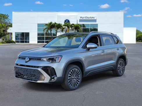 New 2026 Volkswagen Taos SE FWD image 32
