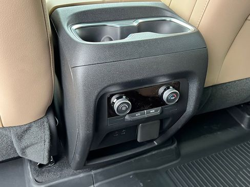 New 2026 Buick Enclave Preferred image 36