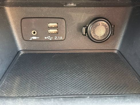 Certified 2023 Subaru Forester Limited AWD/4WD image 46