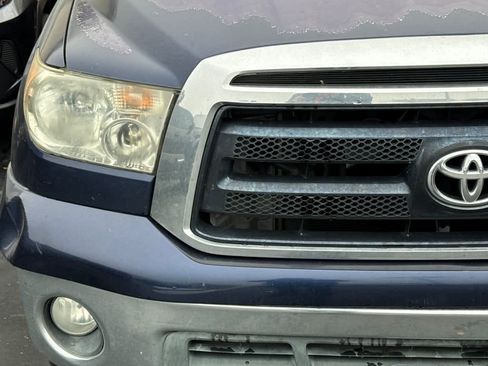 Used 2011 Toyota Tundra 2WD Double Cab image 8