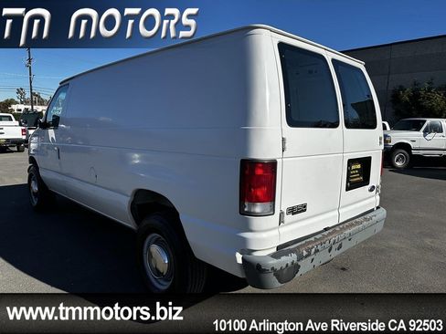 Used 2000 Ford E-350 and Econoline 350 Super Duty image 4