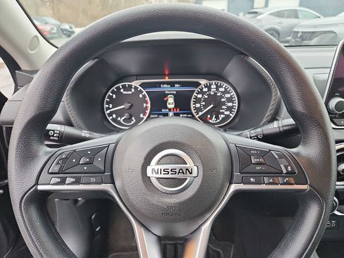 Used 2023 Nissan Sentra SV image 18