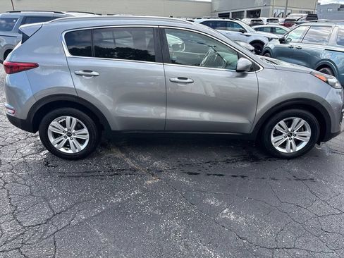 Used 2019 Kia Sportage LX w/ LX Popular Package FWD image 2