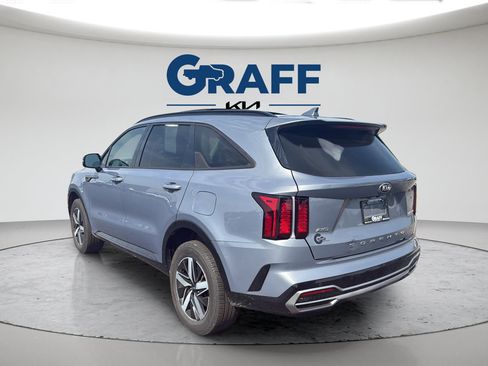 Used 2021 Kia Sorento EX w/ Panoramic Sunroof Package AWD/4WD image 5