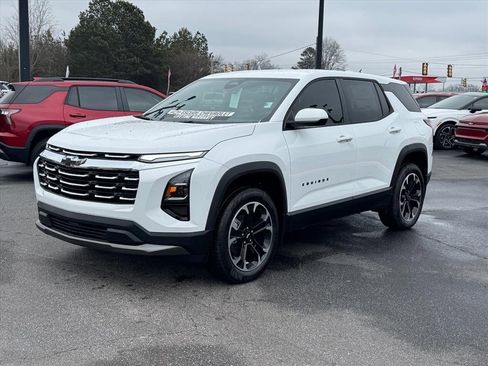 New 2026 Chevrolet Equinox LT w/ Convenience Package II image 6