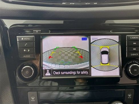 Used 2022 Nissan Rogue Sport SV w/ Technology Package image 14