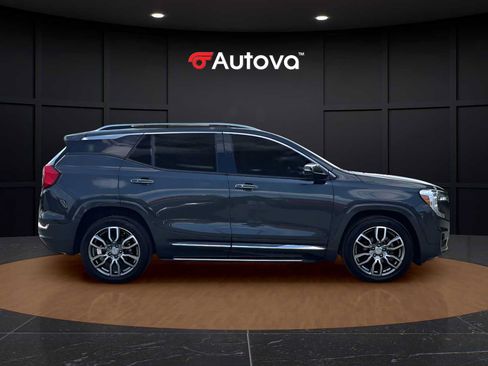 Used 2022 GMC Terrain Denali w/ LPO, Floor Liner Package AWD/4WD image 6