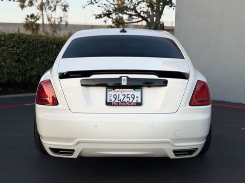 Used 2011 Rolls-Royce Ghost image 25