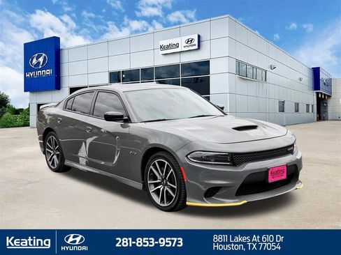 Used 2023 Dodge Charger R/T RWD image 3