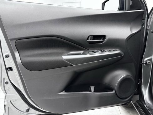 Used 2024 Nissan Kicks S image 30