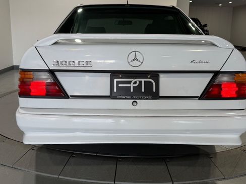 Used 1990 Mercedes-Benz 300 CE Coupe image 12