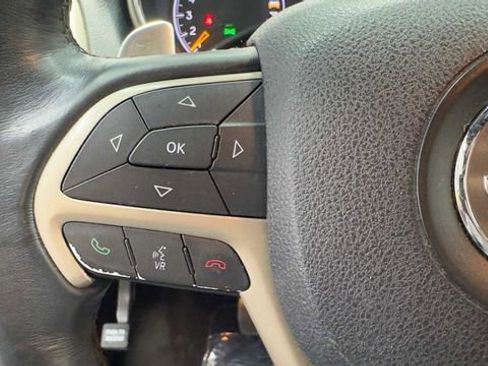 Used 2015 Jeep Grand Cherokee Laredo w/ Quick Order Package 23E RWD image 31