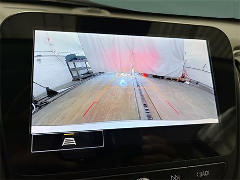 Used 2024 Chevrolet Malibu LT image 19