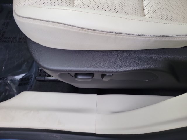 Used 2023 Buick Envision Avenir AWD/4WD image 20