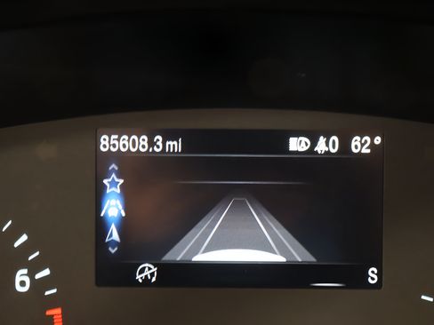 Used 2021 Ford Escape SE w/ Convenience Package FWD image 14