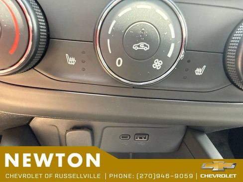New 2026 Chevrolet Trax LS w/ LS Convenience Package FWD image 8