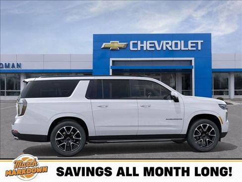 New 2026 Chevrolet Suburban RST image 5
