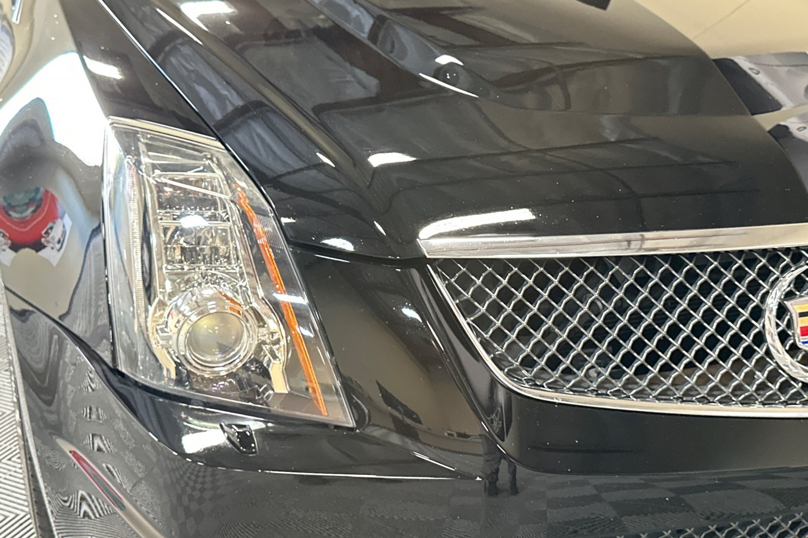 Used 2013 Cadillac CTS V w/ Wood Trim Package RWD image 38