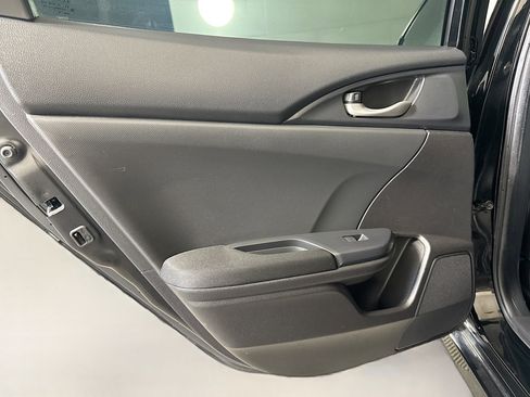 Used 2020 Honda Civic LX image 25