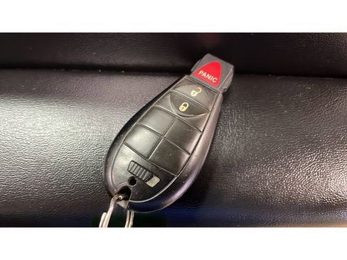 Used 2017 Dodge Grand Caravan SE FWD image 20
