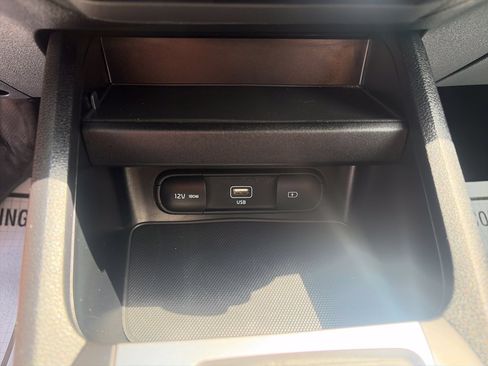 Used 2024 Kia Forte LXS FWD image 38