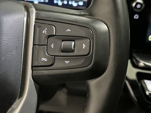 Used 2024 GMC Sierra 3500 Denali w/ Technology Package image 35