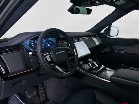 New 2026 Land Rover Range Rover Sport SE AWD/4WD image 9