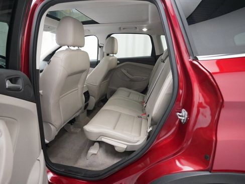 Used 2016 Ford Escape SE w/ SE Leather Comfort Package image 15