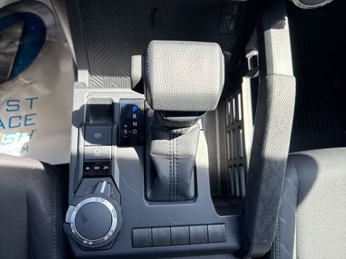 Used 2024 Toyota Tacoma SR image 24